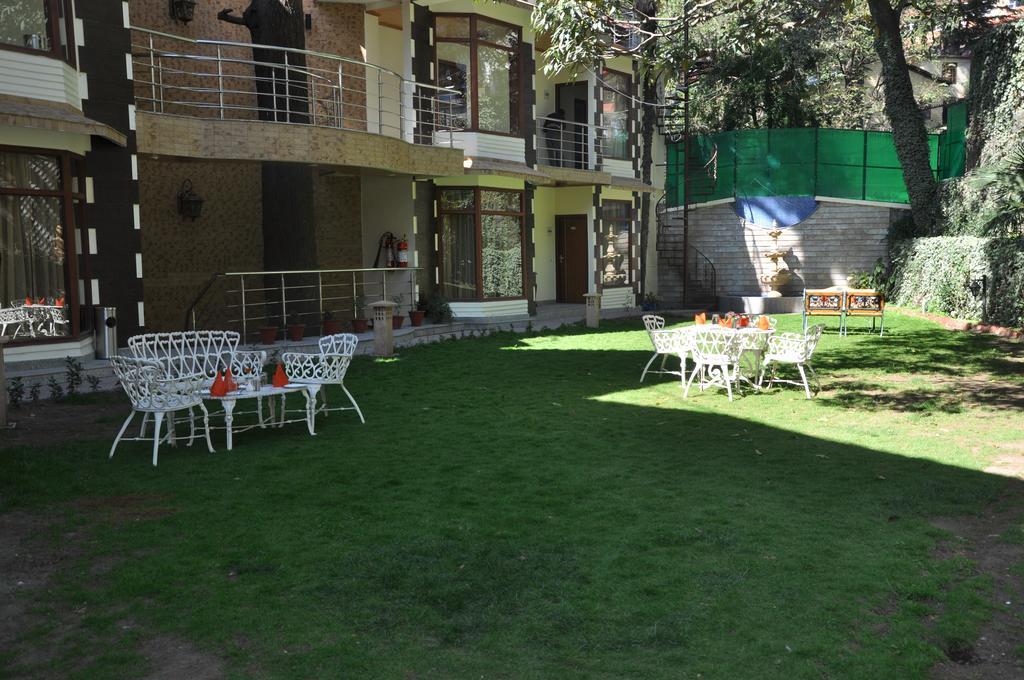 Hotel Southgate Shimla Bagian luar foto