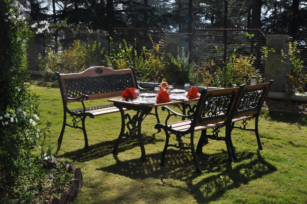 Hotel Southgate Shimla Bagian luar foto