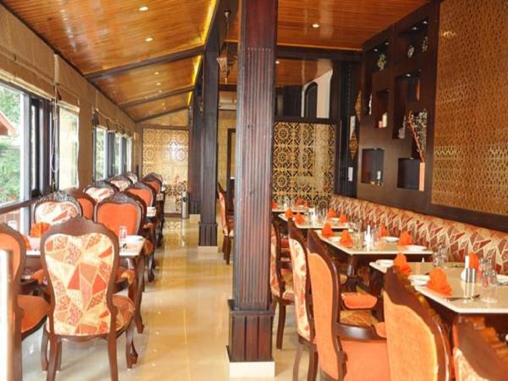 Hotel Southgate Shimla Bagian luar foto