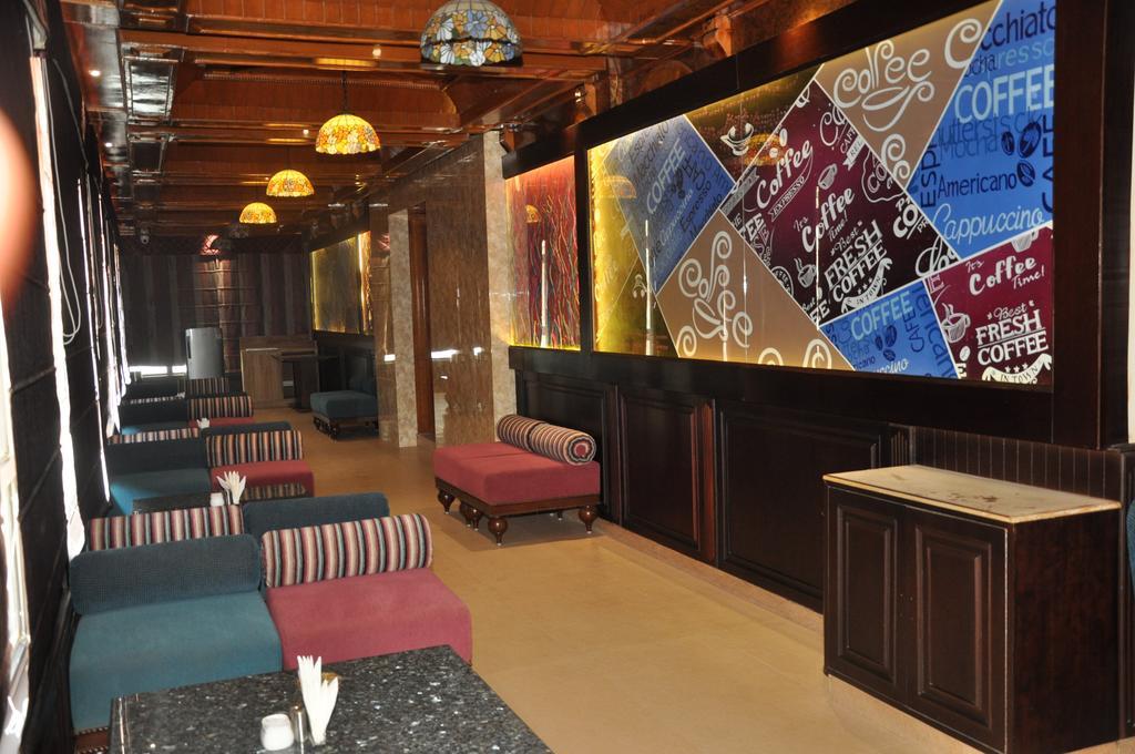 Hotel Southgate Shimla Bagian luar foto
