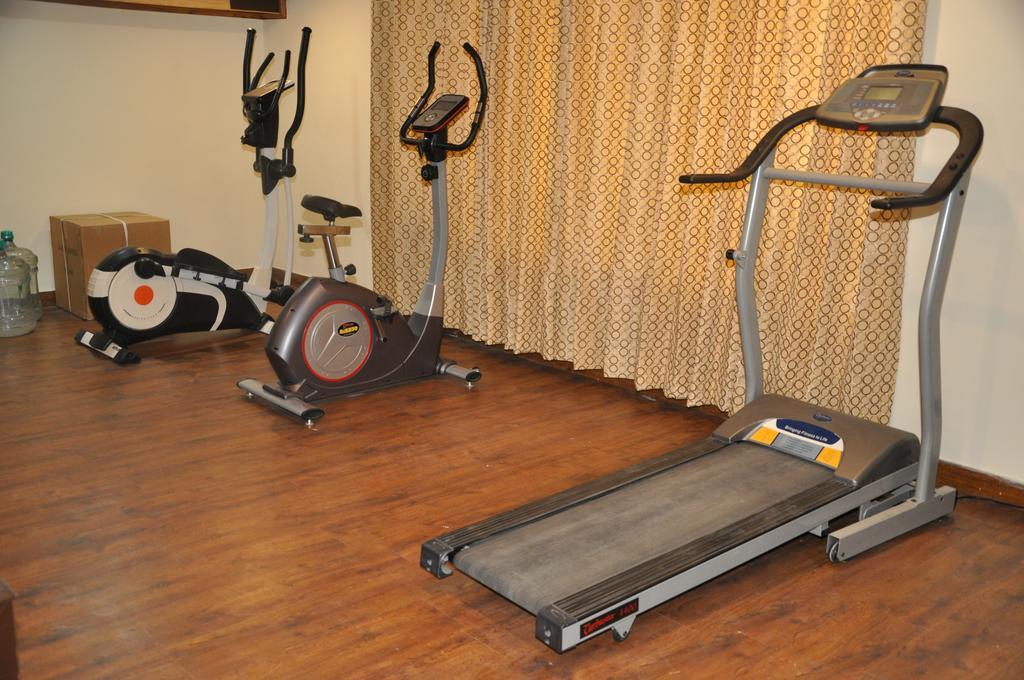 Hotel Southgate Shimla Bagian luar foto